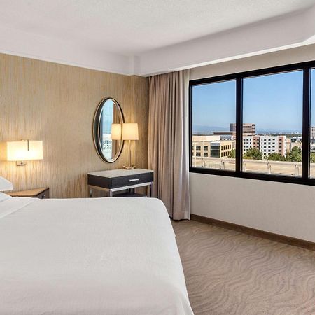 Embassy Suites By Hilton Irvine Orange County Airport Екстериор снимка