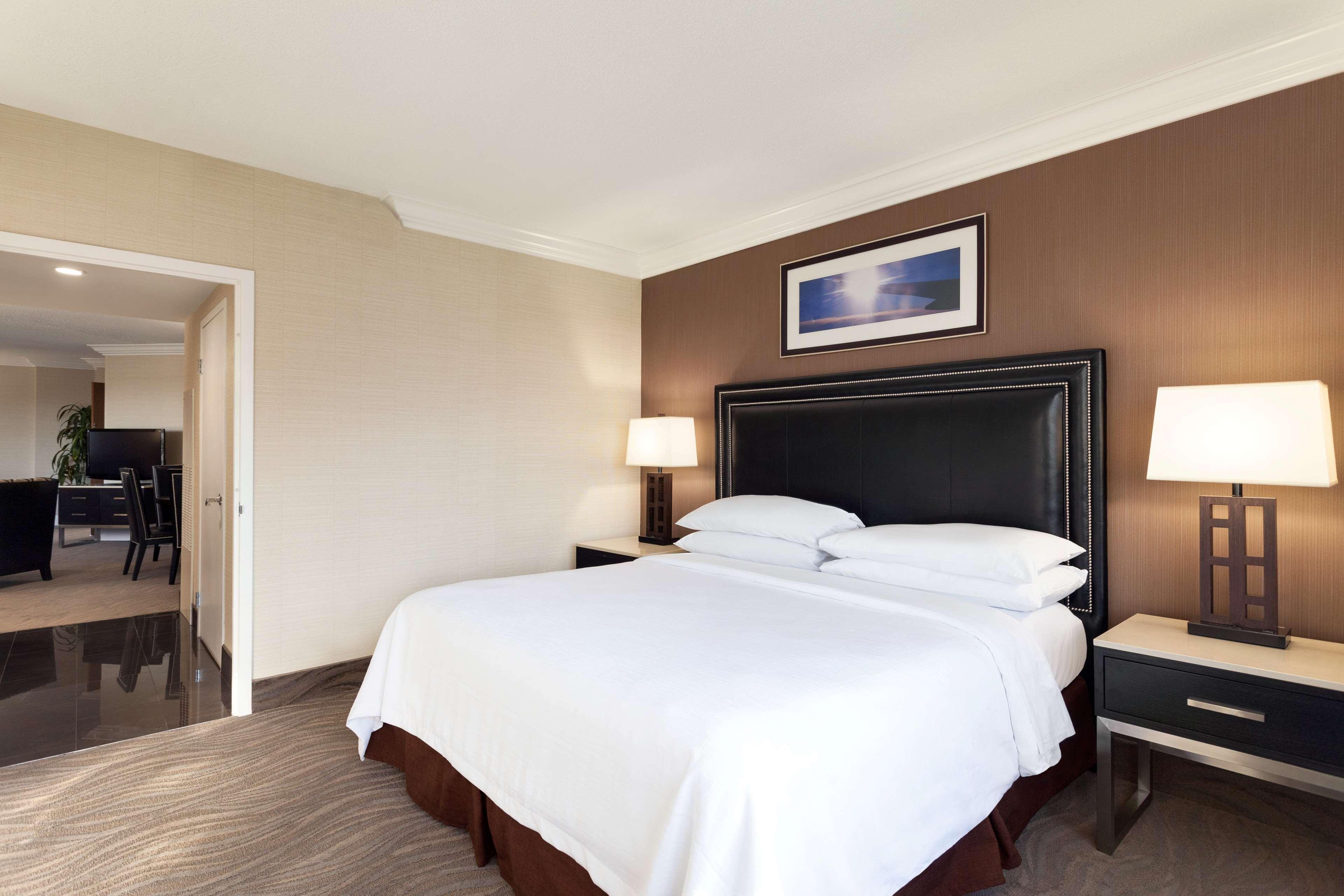 Embassy Suites By Hilton Irvine Orange County Airport Екстериор снимка