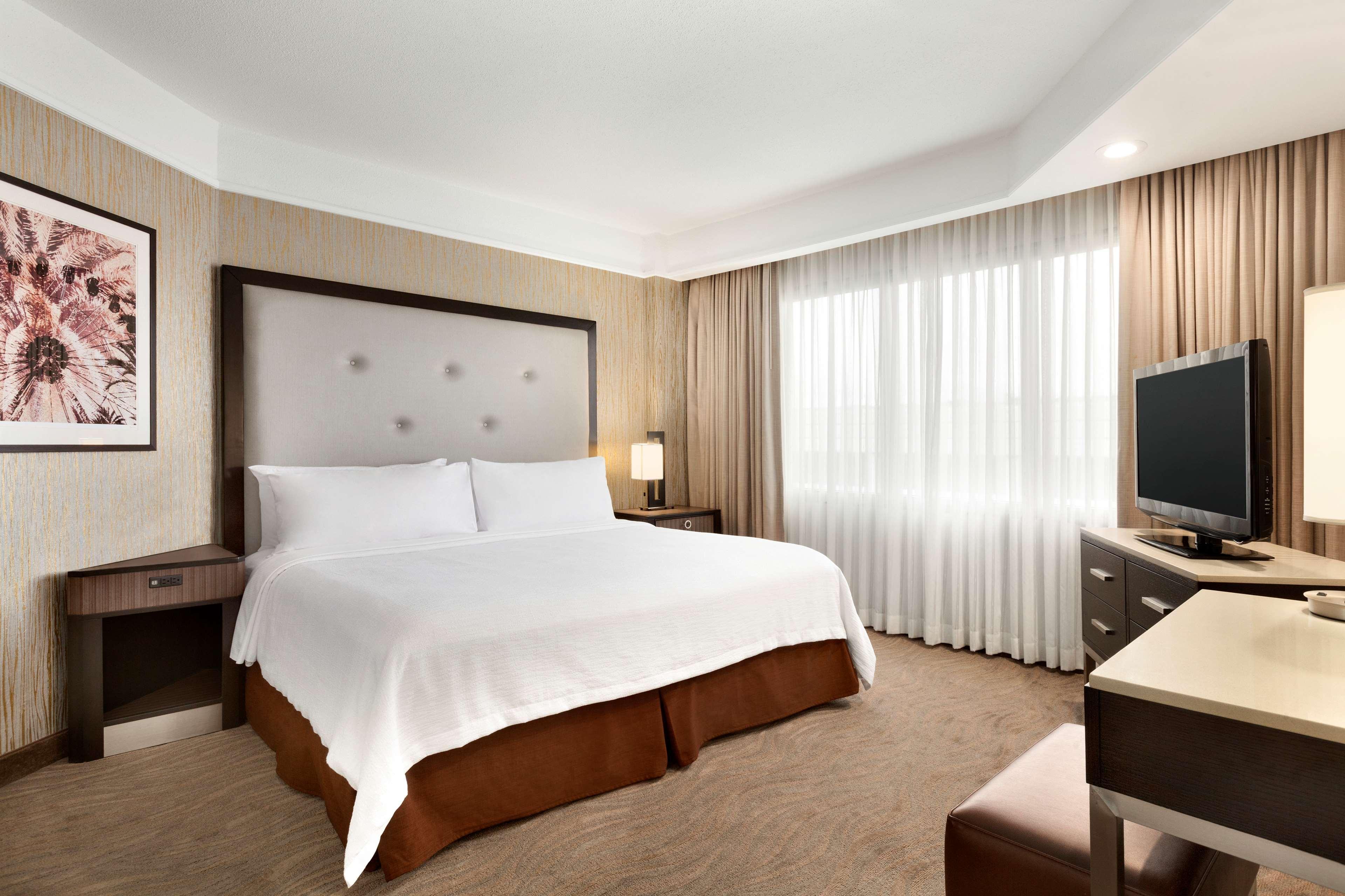 Embassy Suites By Hilton Irvine Orange County Airport Екстериор снимка
