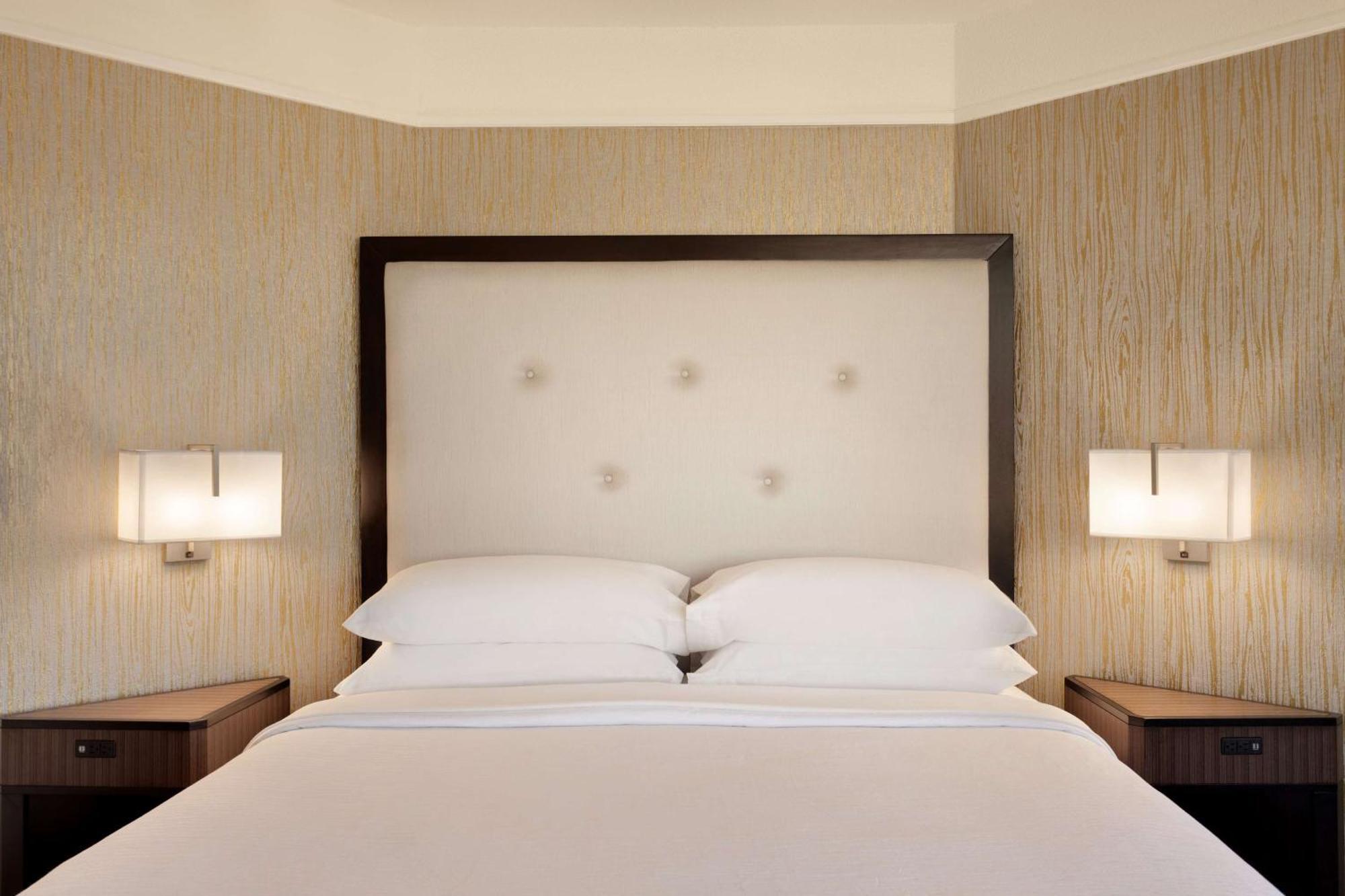 Embassy Suites By Hilton Irvine Orange County Airport Екстериор снимка