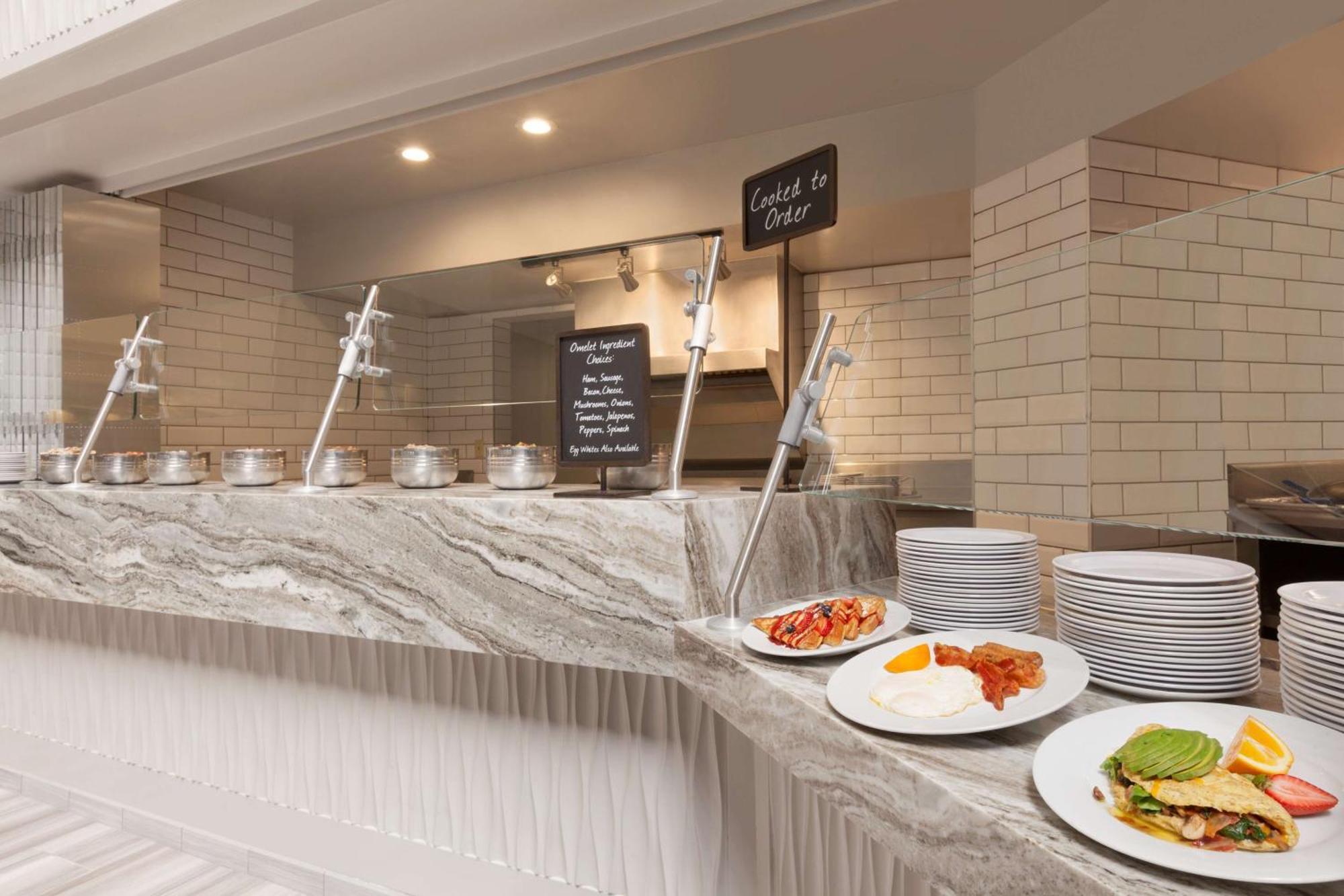 Embassy Suites By Hilton Irvine Orange County Airport Екстериор снимка